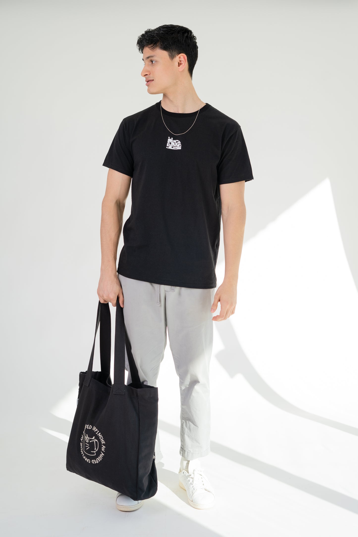 T-Shirt Heart Negra Masculina