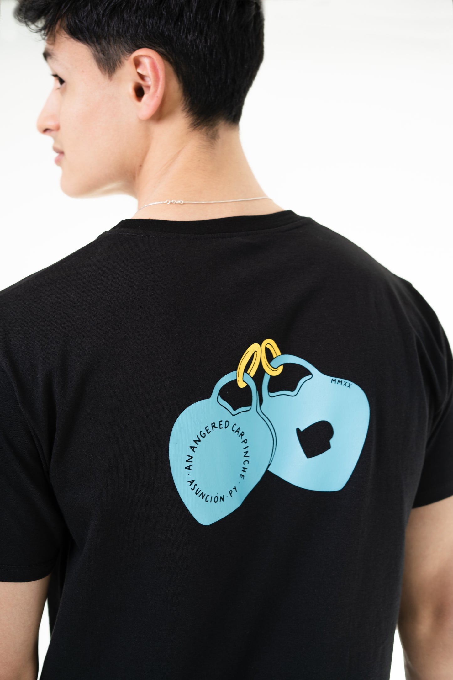 T-Shirt Heart Negra Masculina