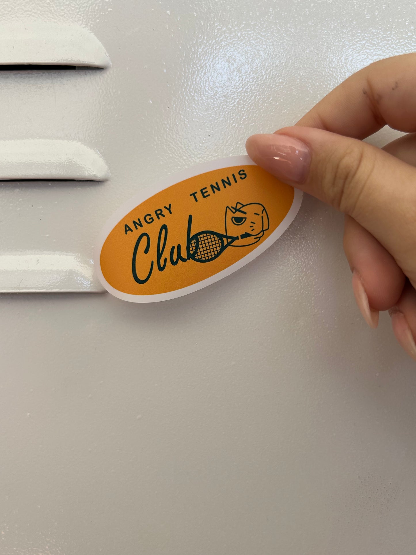 Sticker Ovalado Angry Tennis Club