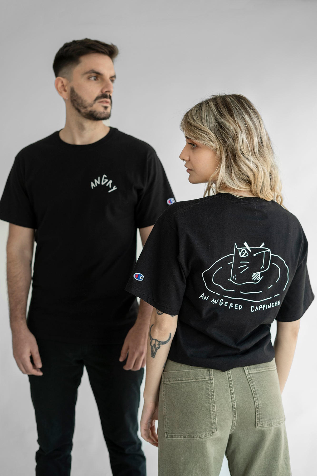 T-Shirt Water Negra Femenina
