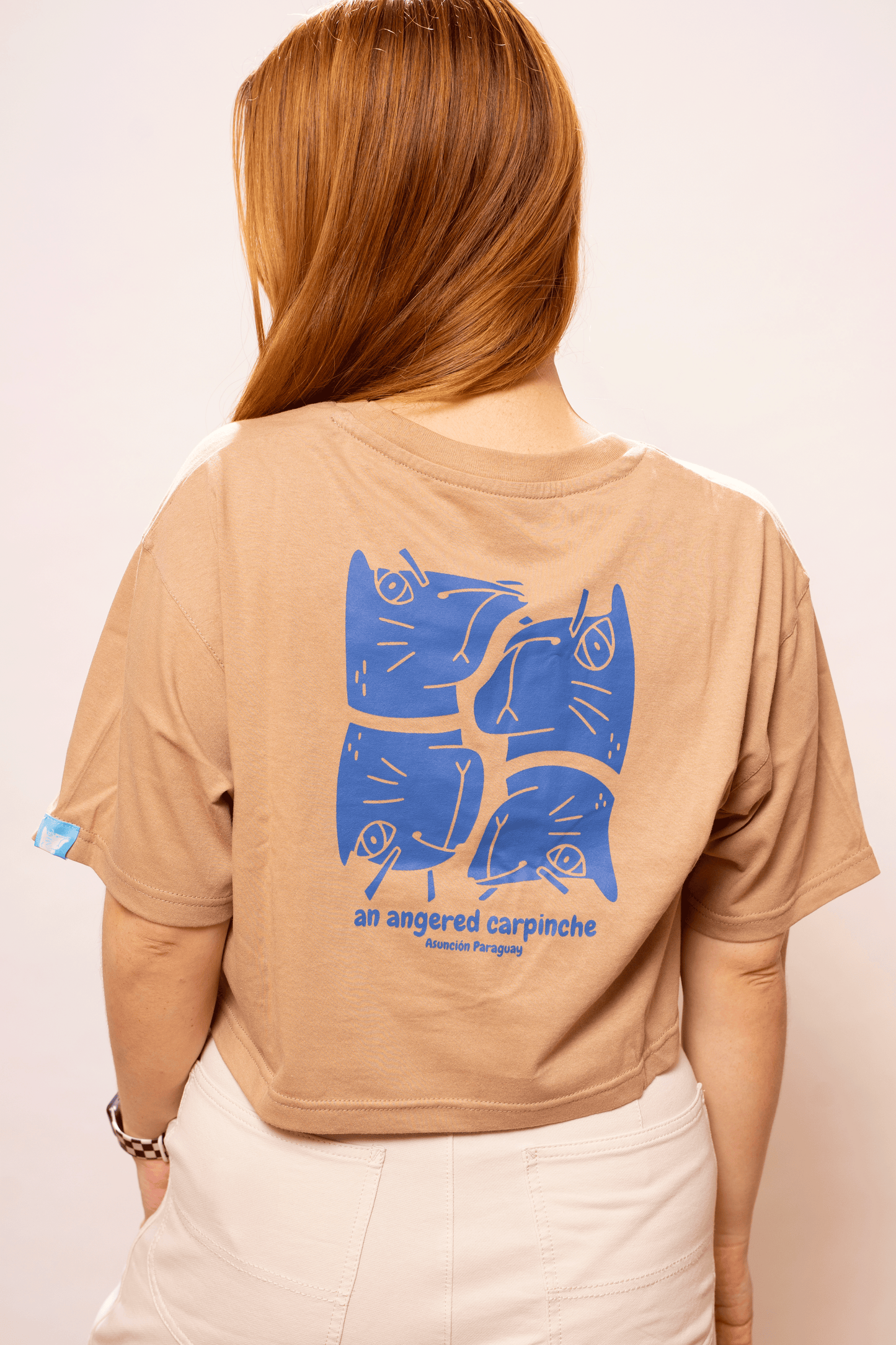 T-Shirt Crop Kuki Blue Femenina
